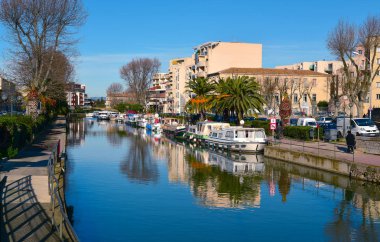 Fransa, Narbonne 'daki Kanal de la Robine kanalı