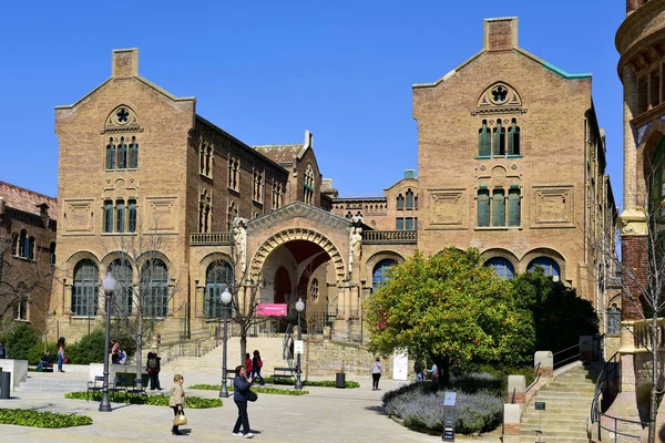 Hospital de sant pau in barcelona, spanien — Stockfoto