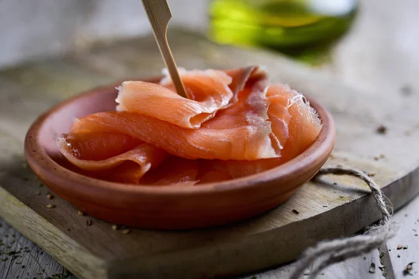 Slices of smoked salmon — Stock Photo, Image
