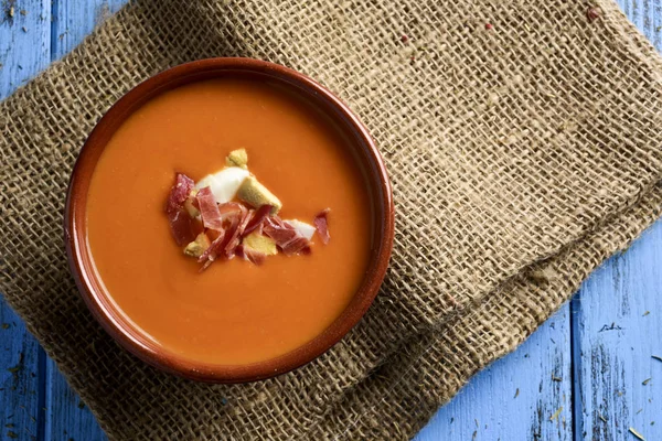 Spanish porra antequerana, a cold tomato soup — Stock Photo, Image