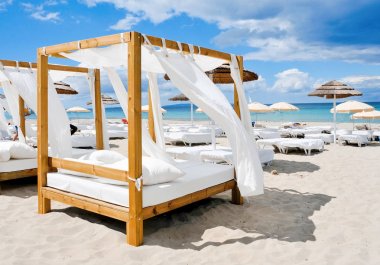 yataklar beach Club Ibiza, İspanya