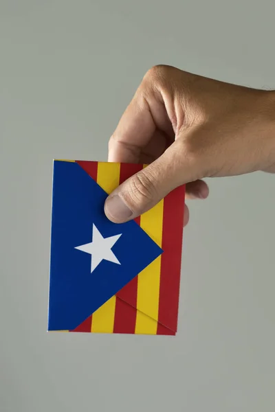 Zarf Katalan yanlısı bağımsızlık bayrak ile — Stok fotoğraf