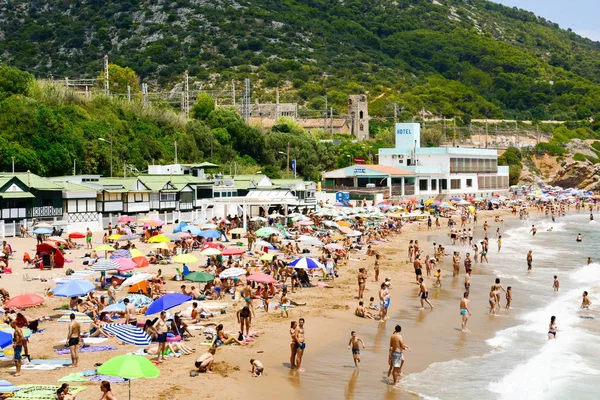 Garraf stranden i Sitges, Spanien — Stockfoto