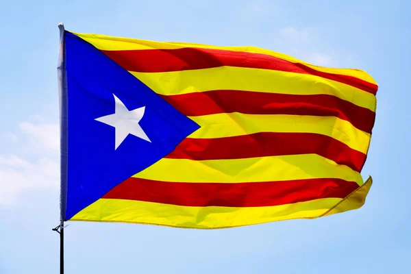 Die estelada, die katalanische Fahne für die Unabhängigkeit — Stockfoto