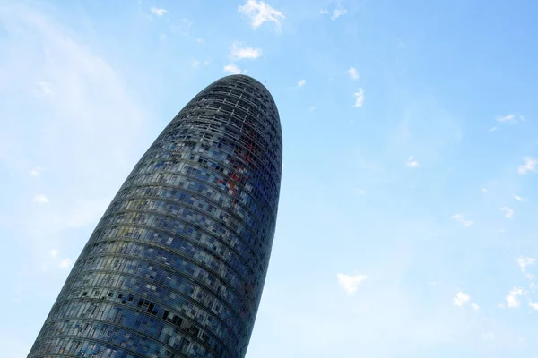 Torre Glories aka Torre Agbar в Барселоне, Испания — стоковое фото