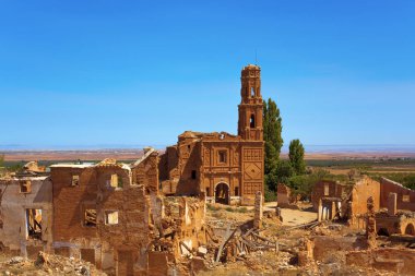 İspanya 'nın Belchite şehrinin kalıntıları.