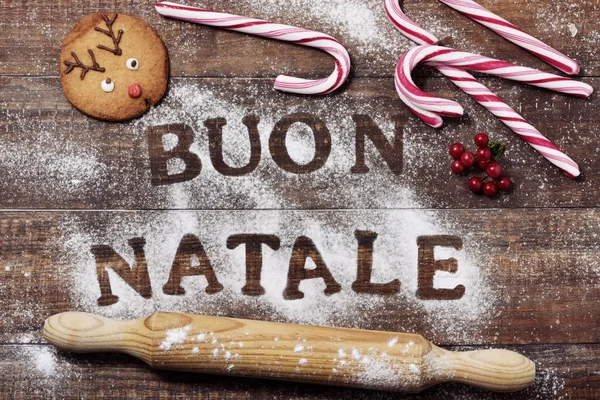 Text buon natale, frohe Weihnachten auf italienisch — Stockfoto