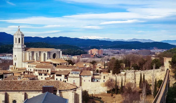 Flygfoto över den gamla staden Girona, i Spanien — Stockfoto