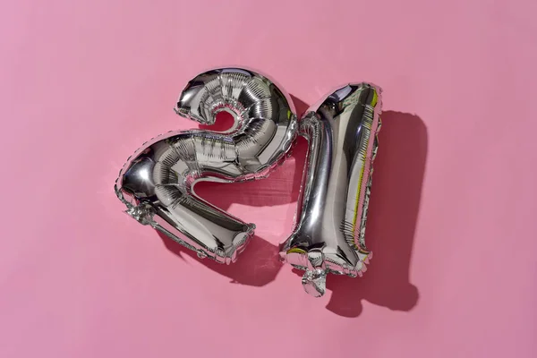 Balony w kształcie numer tworzących numer 21 — Zdjęcie stockowe