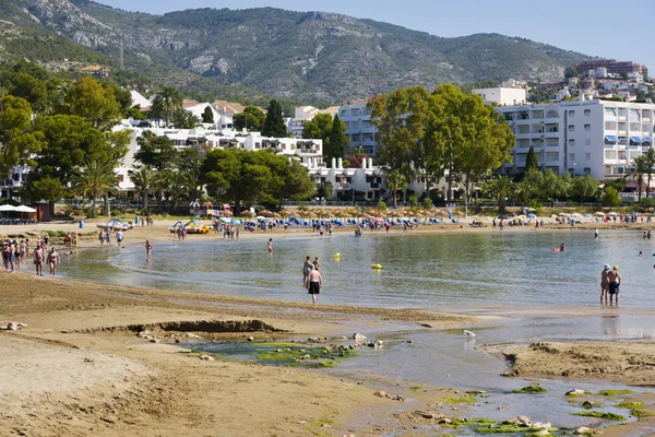 Las fuentes strand in alcossebre, spanien — Stockfoto