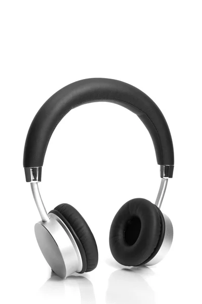 Bezdrátová sluchátka na bílé poza — Stock fotografie