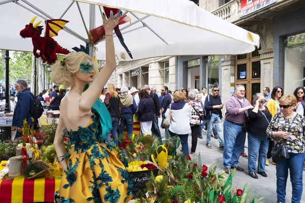 Saint George dag in Barcelona, Spanje Spanje — Stockfoto