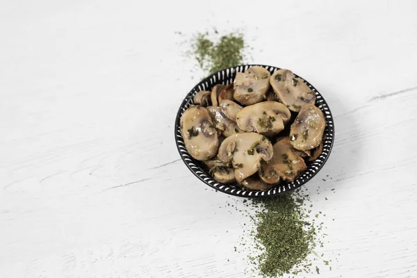 Sliced mushrooms cooked with garlic and parsley — Stock Photo, Image