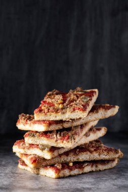 Coc de tomata, domatesli bir İspanyol turtası.