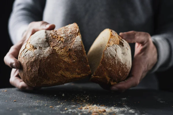 Pan de payes, ett bröd som är typiskt för Katalonien, Spai — Stockfoto