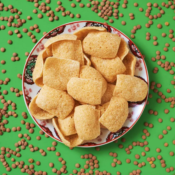 Crispy lentil snacks — Stock Photo, Image