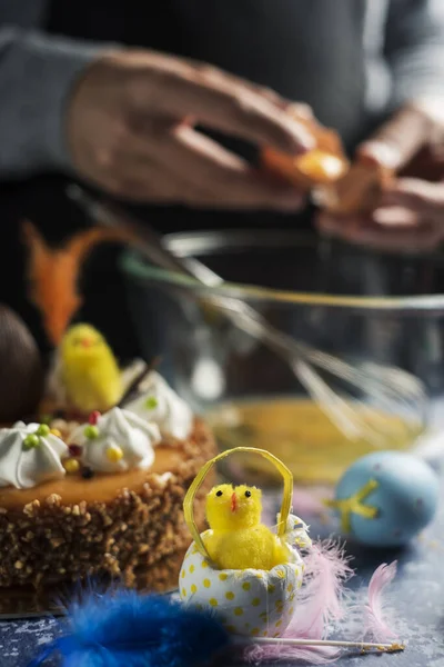 Man Preparing Typical Mona Pascua Cake Eaten Spain Easter Monday — Stock Photo, Image