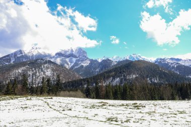 Bulutlar ile Tatra Dağları