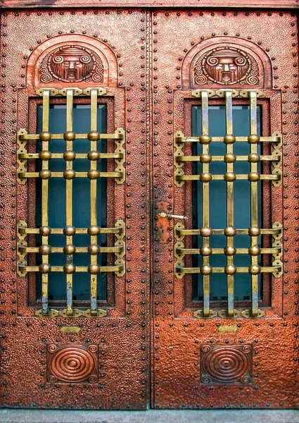 Porta de cobre, Bratislava — Fotografia de Stock