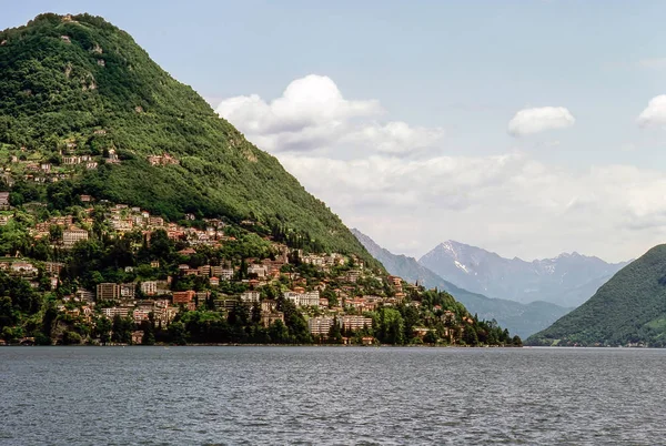 Meer van Lugano in Zwitserland — Stockfoto