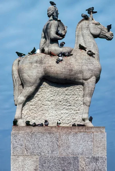 Monumento de uma mulher nua a cavalo em Genebra, Suíça — Fotografia de Stock