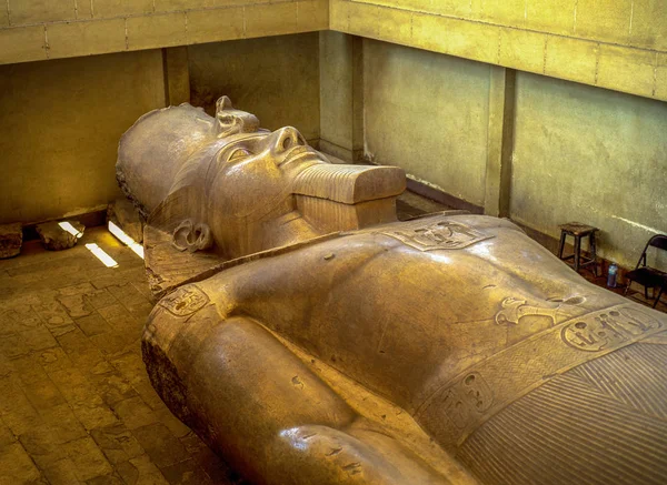 람세스 2 세의 조각상 — 스톡 사진
