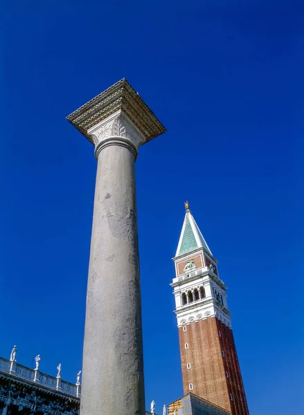 Campanile da igreja de São Marcos — Fotografia de Stock