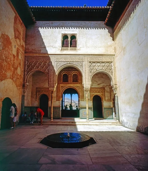 Alhambra Palace — Stok fotoğraf