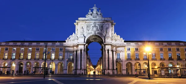 Piazza del Commercio a Lisbona di notte — Foto Stock