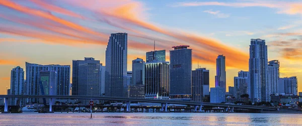 Miami zonsondergang wolk — Stockfoto