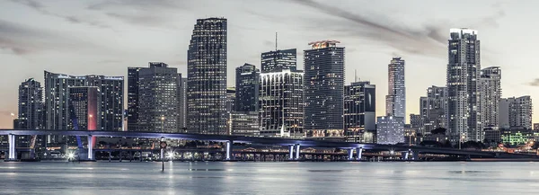 有名なマイアミ市は、特別な写真の処理. — ストック写真