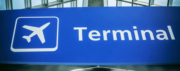 Terminal-Symbol am Flughafen — Stockfoto