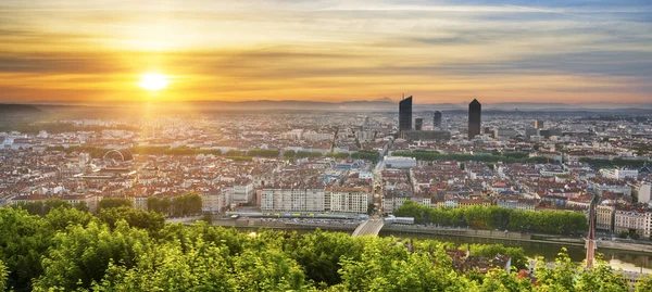 Vista de Lyon ao nascer do sol — Fotografia de Stock