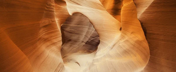 Beroemde antelope canyon — Stockfoto