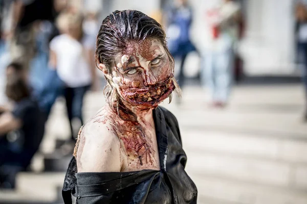 Žena zombie portrét — Stock fotografie