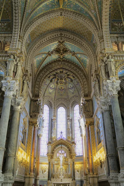 Interior of Notre Dame de Fourviere basilica, Lyon — Stock Photo, Image