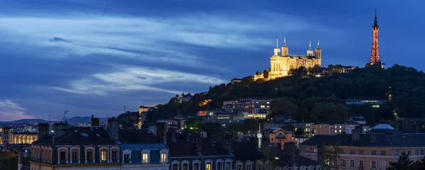 里昂和法国四重奏的夜景 — 图库照片