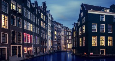 Amsterdam, Hollanda 'nın ünlü manzarası