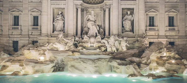 Berühmter Trevi Brunnen Roma Italien — Stockfoto