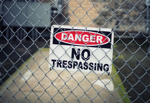 Trepassing Sign Chicago Usa — Stock Photo, Image