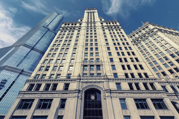 Vista Famoso Edifício Céu Azul Chicago Eua — Fotografia de Stock