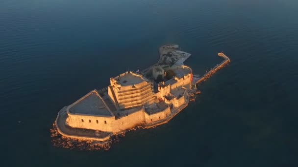 Αμυντική δομή για το νησί της Ελλάδας. — Αρχείο Βίντεο