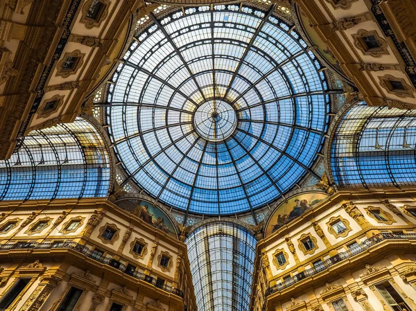Galleria Vittorio Emanuele Ii v Miláně (Hdr) — Stock fotografie