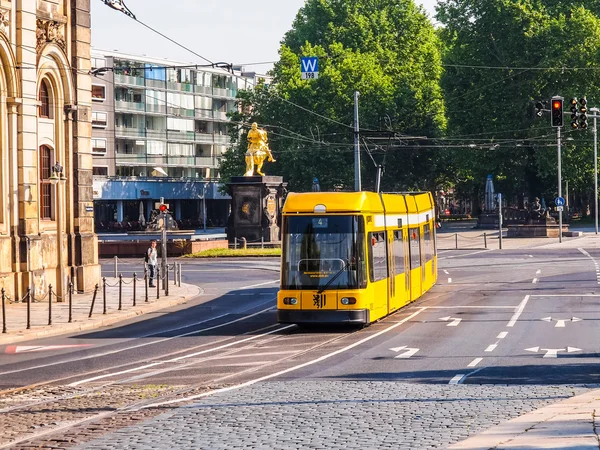 Tramwaj w Dreźnie (Hdr) — Zdjęcie stockowe