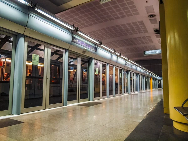 Stacja Metro w Turynie (Hdr) — Zdjęcie stockowe