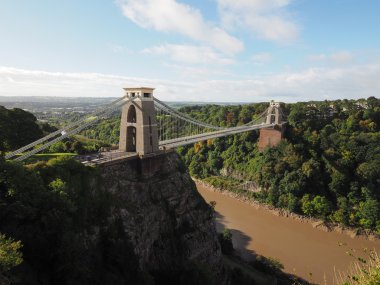 Bristol 'deki Clifton Köprüsü