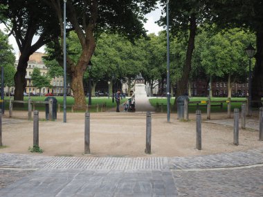 Kraliçe Meydanı Bristol