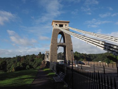 Bristol 'deki Clifton Köprüsü
