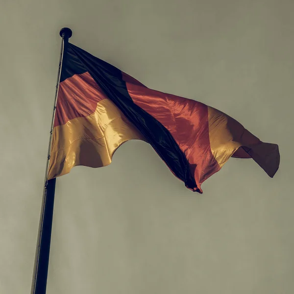 Vintage uitziende Duitse vlag — Stockfoto
