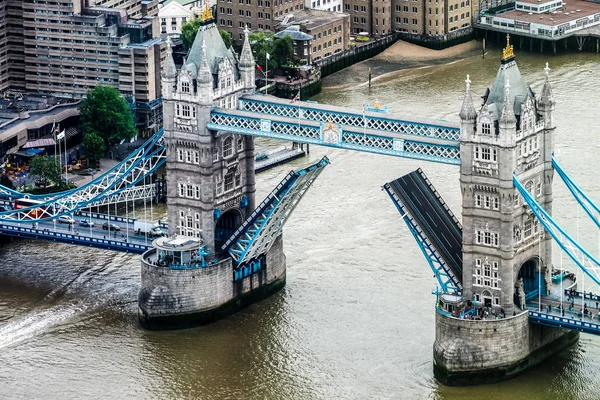Tower Bridge em Londres (HDR ) — Fotografia de Stock